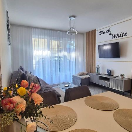 Apartament Black-White Mielno  Eksteriør bilde